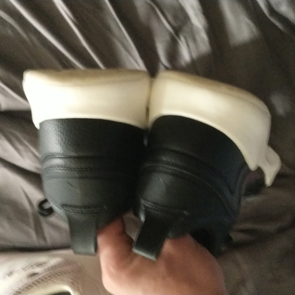 Jordan Samples - Picture 7 of 9